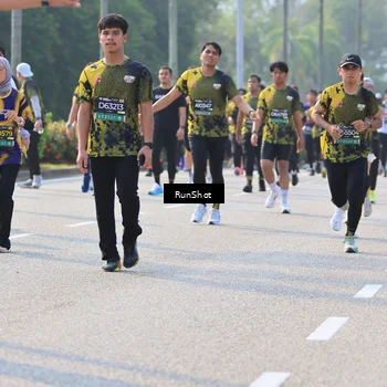 Runner Photo 7011934