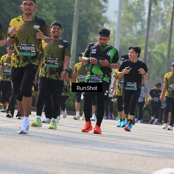 Runner Photo 7011942