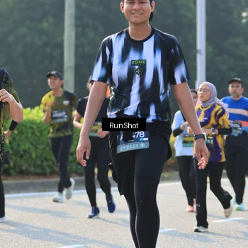 Runner Photo 7011970