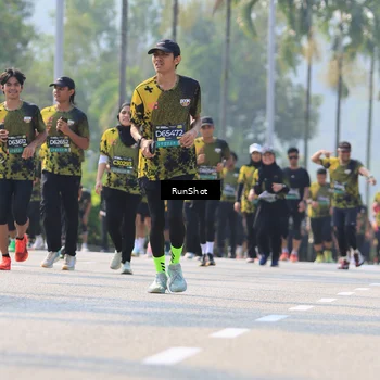 Runner Photo 7011976