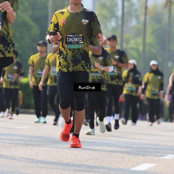 Runner Photo 7012030