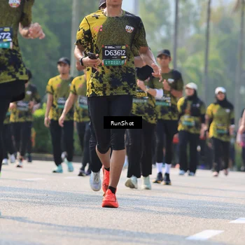 Runner Photo 7012033