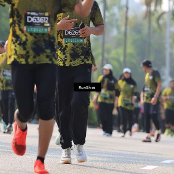 Runner Photo 7012047