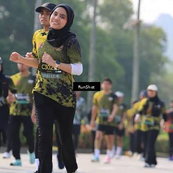 Runner Photo 7012069