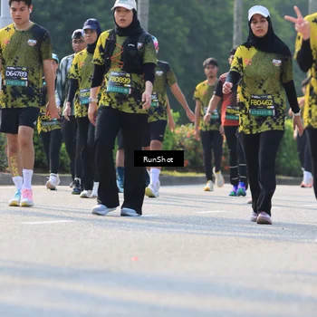Runner Photo 7012085