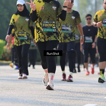 Runner Photo 7012090