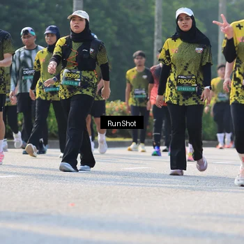 Runner Photo 7012092