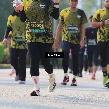 Runner Photo 7012096