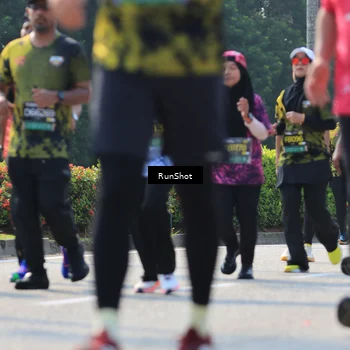 Runner Photo 7012127