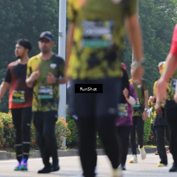 Runner Photo 7012133