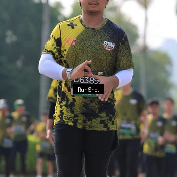 Runner Photo 7012157