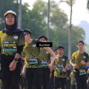 Runner Photo 7012163