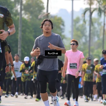 Runner Photo 7012172