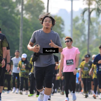 Runner Photo 7012182