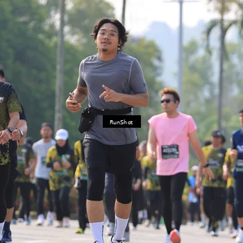 Runner Photo 7012189