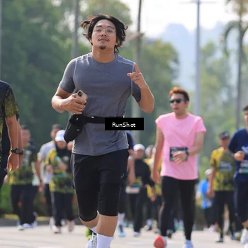 Runner Photo 7012191