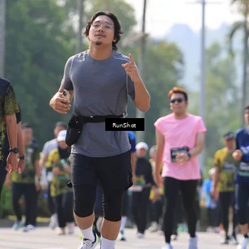 Runner Photo 7012192