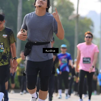 Runner Photo 7012198