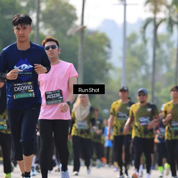 Runner Photo 7012212