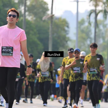 Runner Photo 7012222
