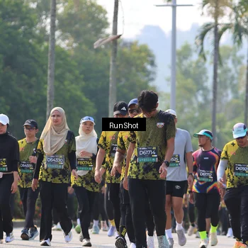 Runner Photo 7012244