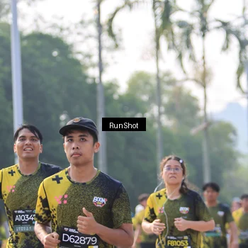 Runner Photo 7012247