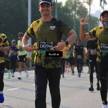 Runner Photo 7012255