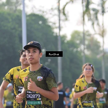 Runner Photo 7012263