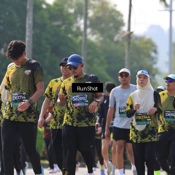 Runner Photo 7012274