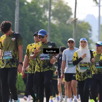 Runner Photo 7012278