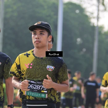 Runner Photo 7012284