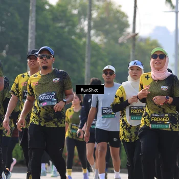 Runner Photo 7012285