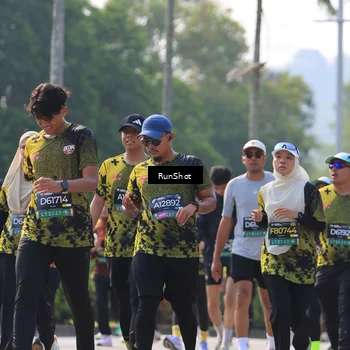 Runner Photo 7012292