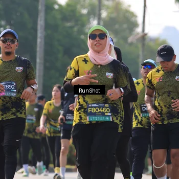 Runner Photo 7012298