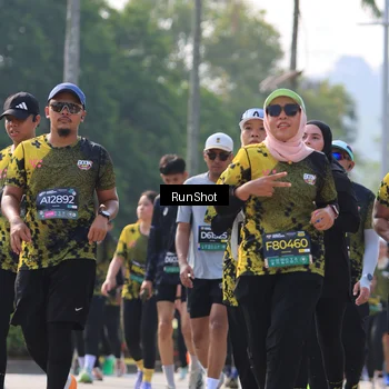 Runner Photo 7012300