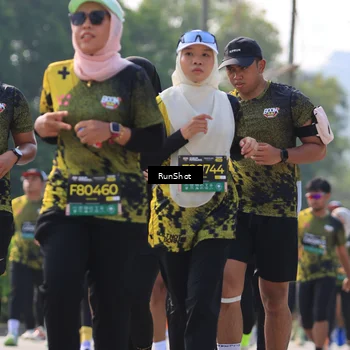 Runner Photo 7012302