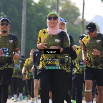 Runner Photo 7012310