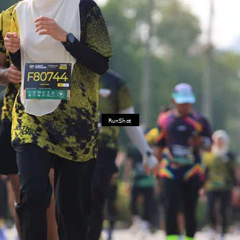 Runner Photo 7012325