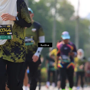 Runner Photo 7012330