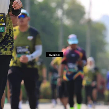 Runner Photo 7012340
