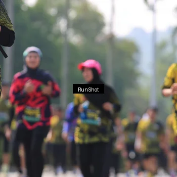 Runner Photo 7012356