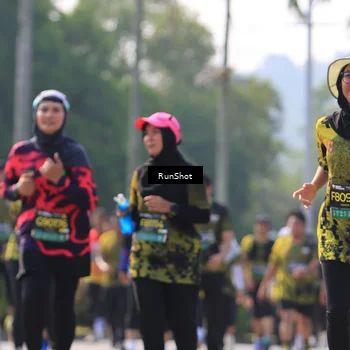 Runner Photo 7012363