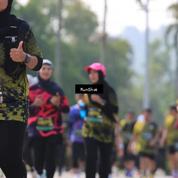 Runner Photo 7012369