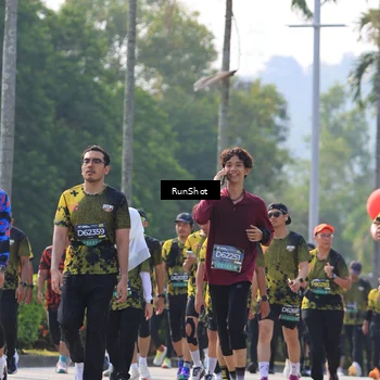 Runner Photo 7012404