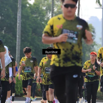 Runner Photo 7012413