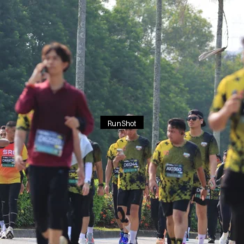 Runner Photo 7012415