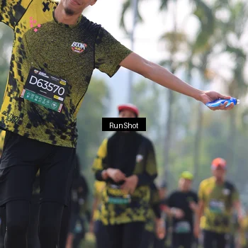 Runner Photo 7012424
