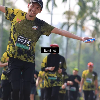 Runner Photo 7012428