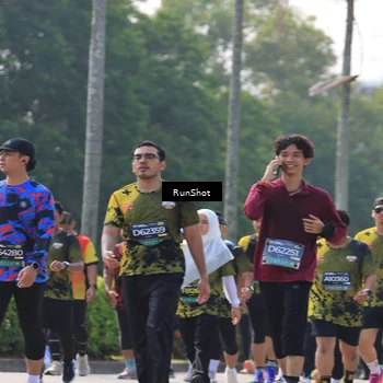 Runner Photo 7012468