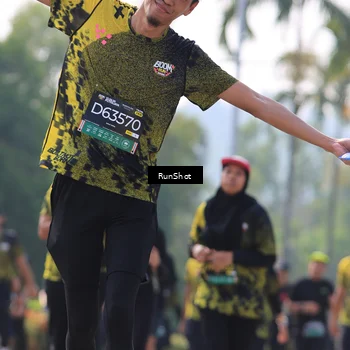 Runner Photo 7012470